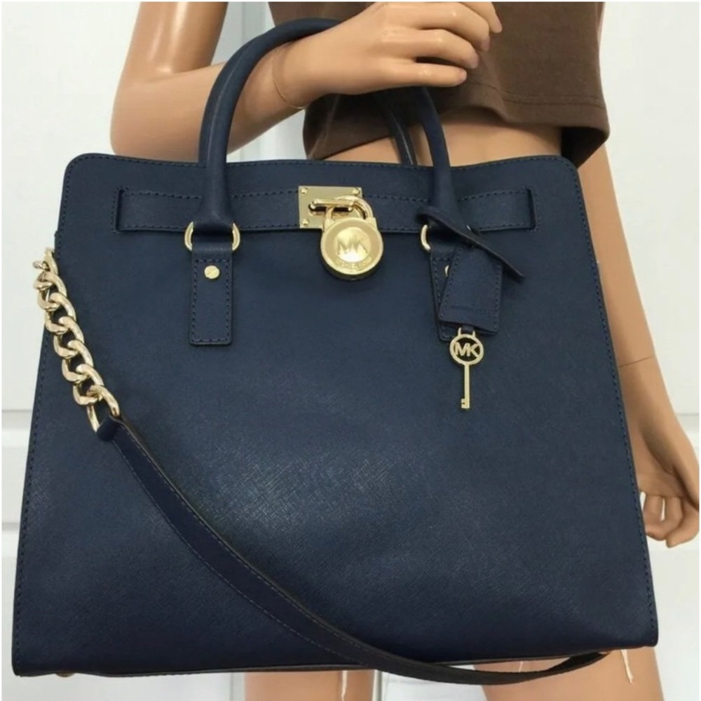 MICHAEL KORS • Navy Blue • LARGE HAMILTON LOCK & KEY HANDBAG